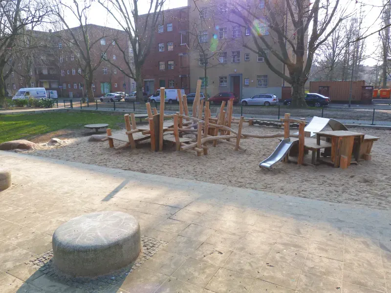 Sandspielbereich auf dem Spielplatz Letteplatz