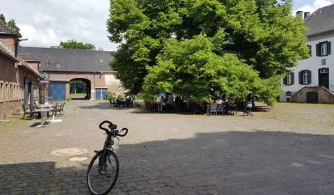 Foto der Einrichtung Naturspielplatz